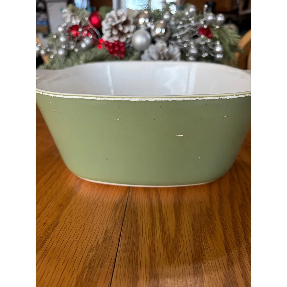 Corning Ware Avocado Green P-702½-B‎ 2.5 QT Casserole Dish w/ Lid Vintage USA